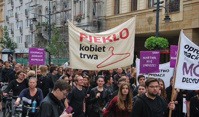 Wikimedia Black March in support of abortion rights Łódź October 2nd 2016 33
